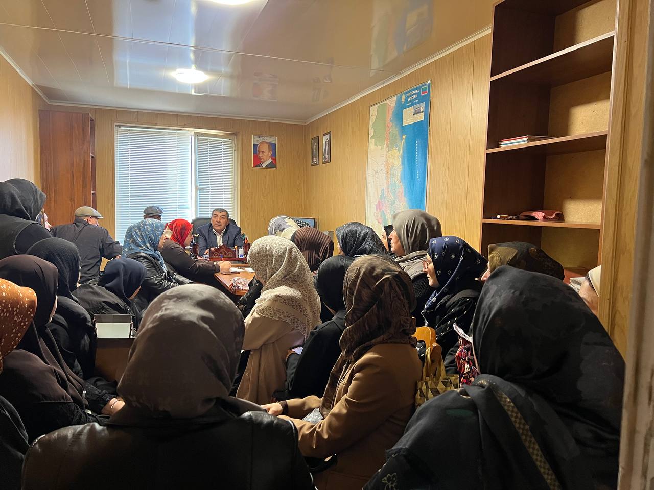 Совещание социальных работников  1-отделения ГБУ РД ЦСОН в МО «Гумбетовский район» .