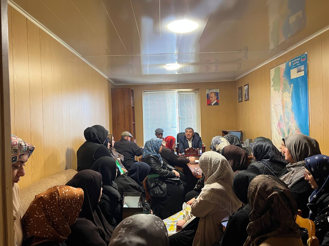 Совещание социальных работников  1-отделения ГБУ РД ЦСОН в МО «Гумбетовский район» .